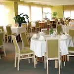 Snezhanka 3*
