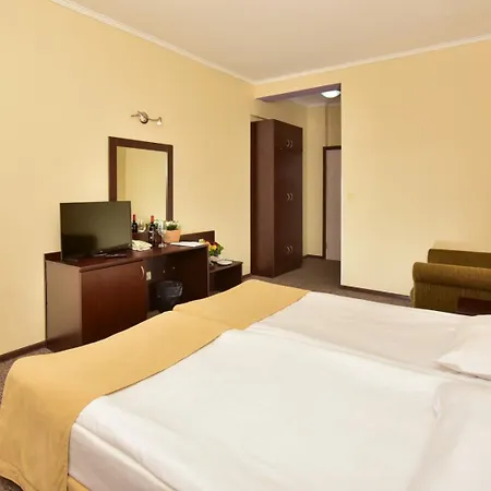 Hotel Snezhanka 3*