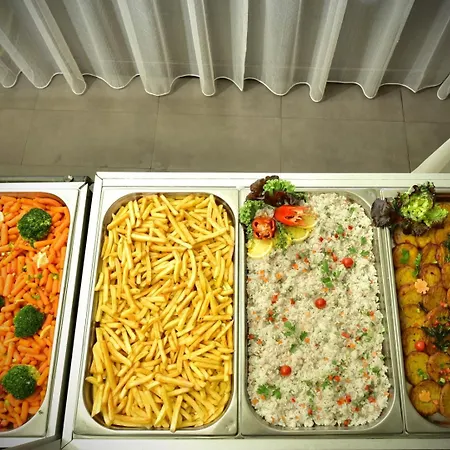 Hotel Snezhanka 3*