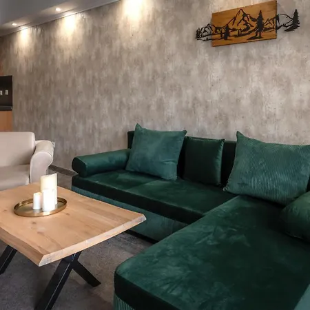 Snezhanka Hotel