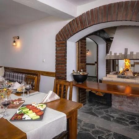 Hotel Snezhanka 3*