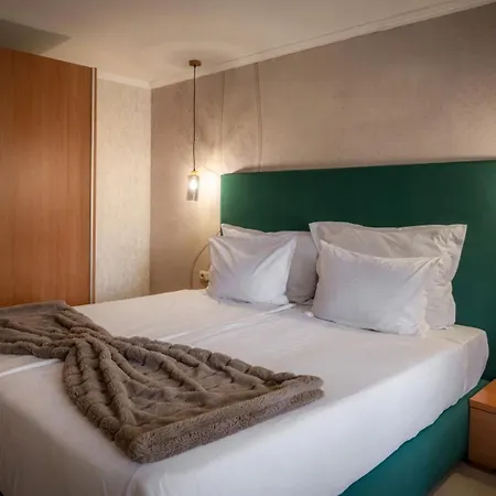 Hotel Snezhanka 3*