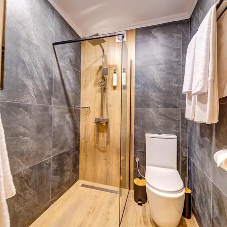 Szálloda Snezhanka 3*