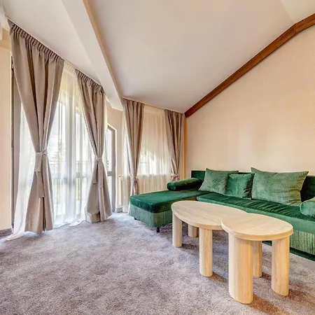 Snezhanka Hotel 3*