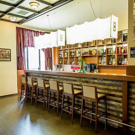 Snezhanka Hotel