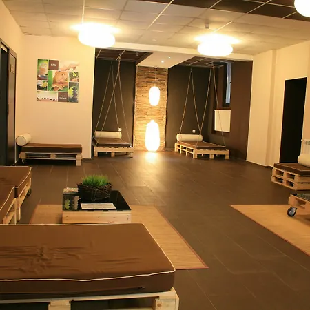 Snezhanka Hotel